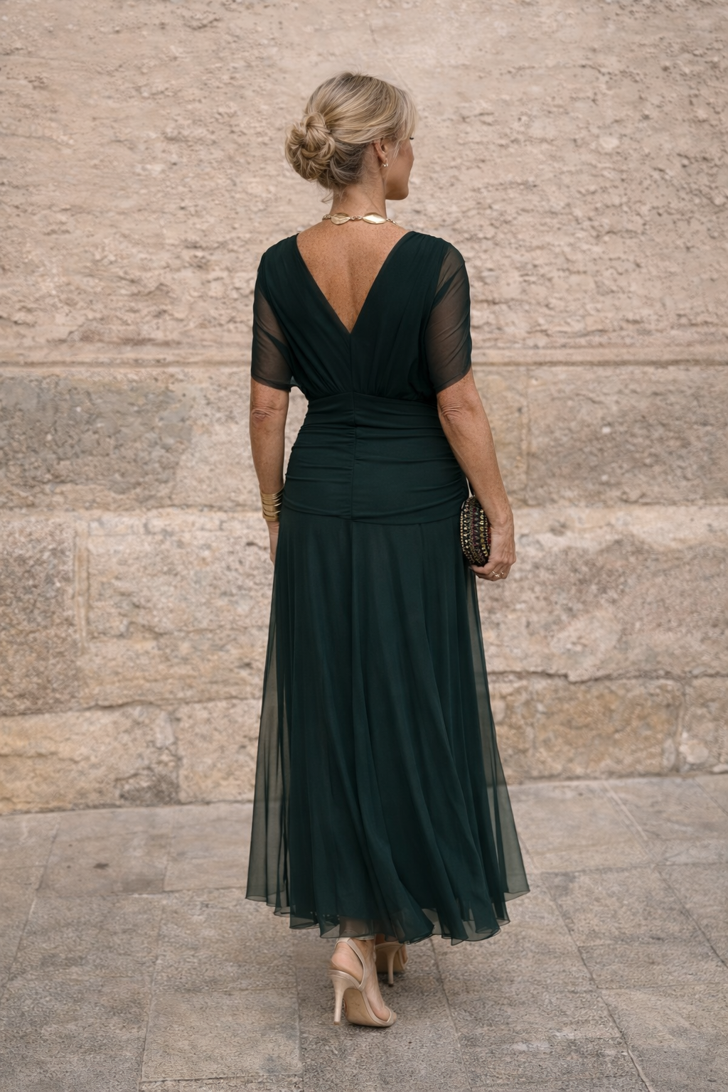 Vestido maxi elegante para festa com decote em coração
