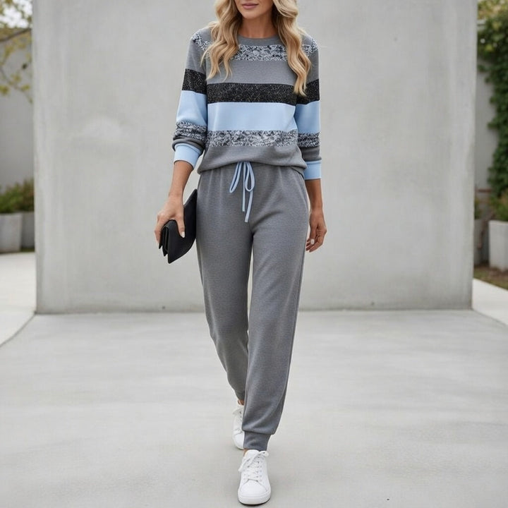 Conjunto deportivo de rayas para mujer – Cómodo y Chic