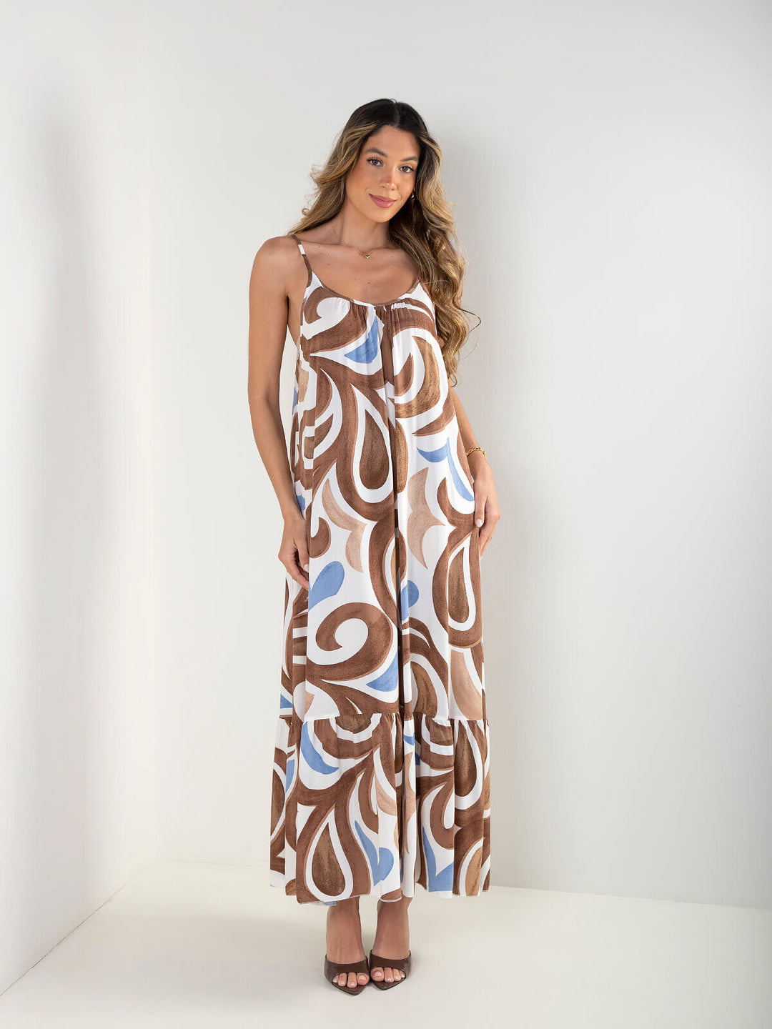 Vestido comprido fluído estampado