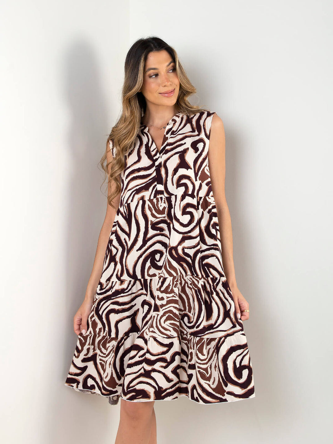 Vestido midi fluído estampado