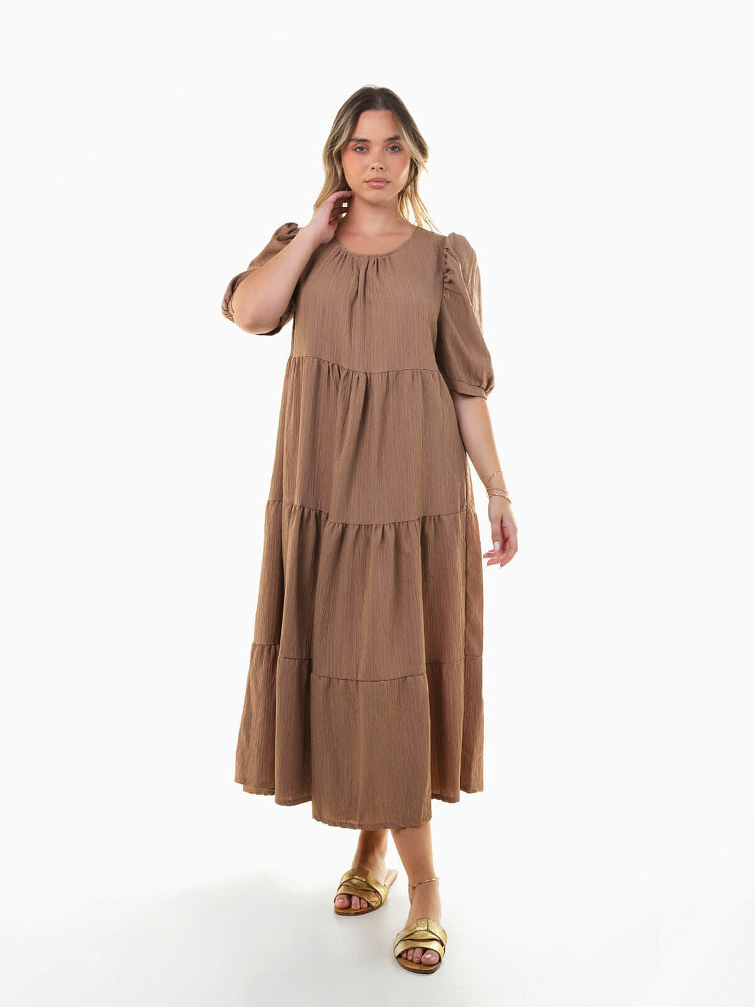 Vestido midi texturizado manga abalonada