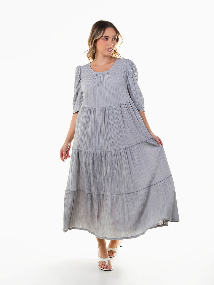 Vestido midi texturizado manga abalonada