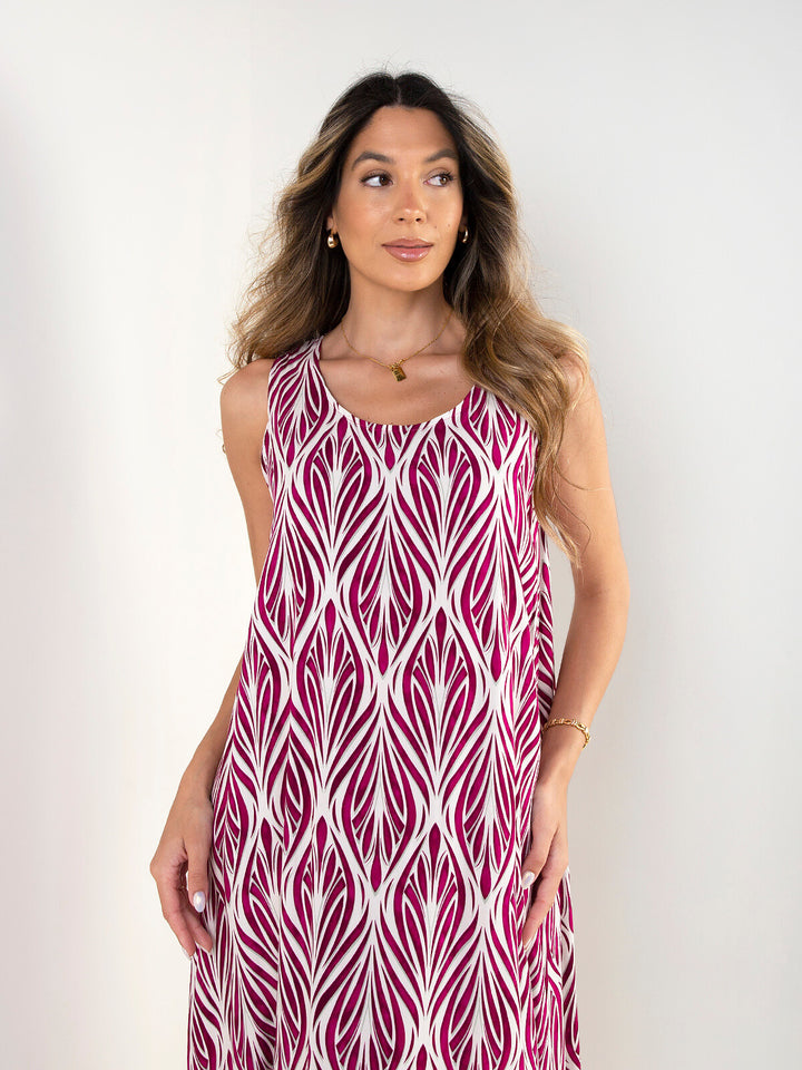 Vestido midi estampado sem mangas