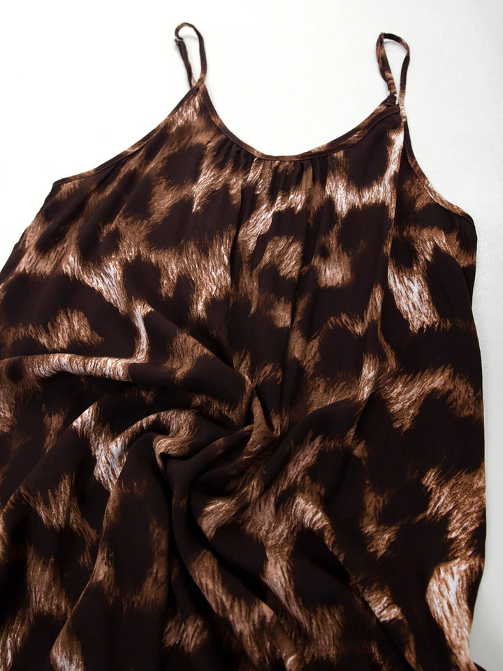 Vestido comprido animal print de alças