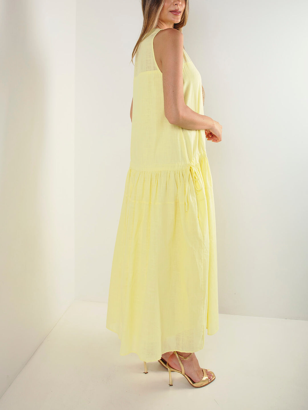 Vestido comprido em algodão com alças largas