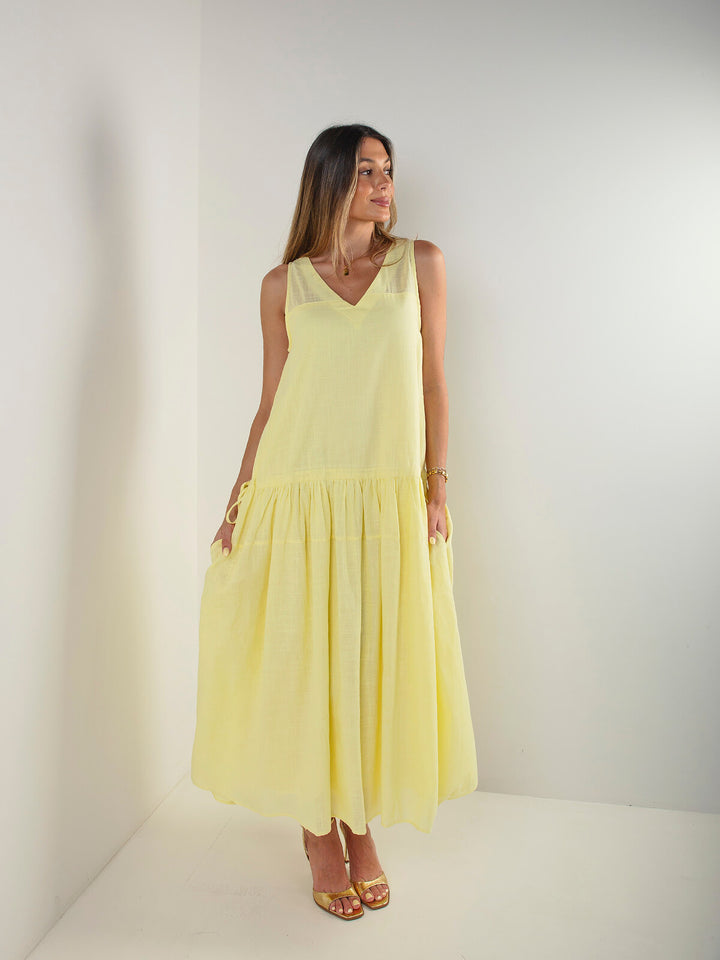 Vestido comprido em algodão com alças largas
