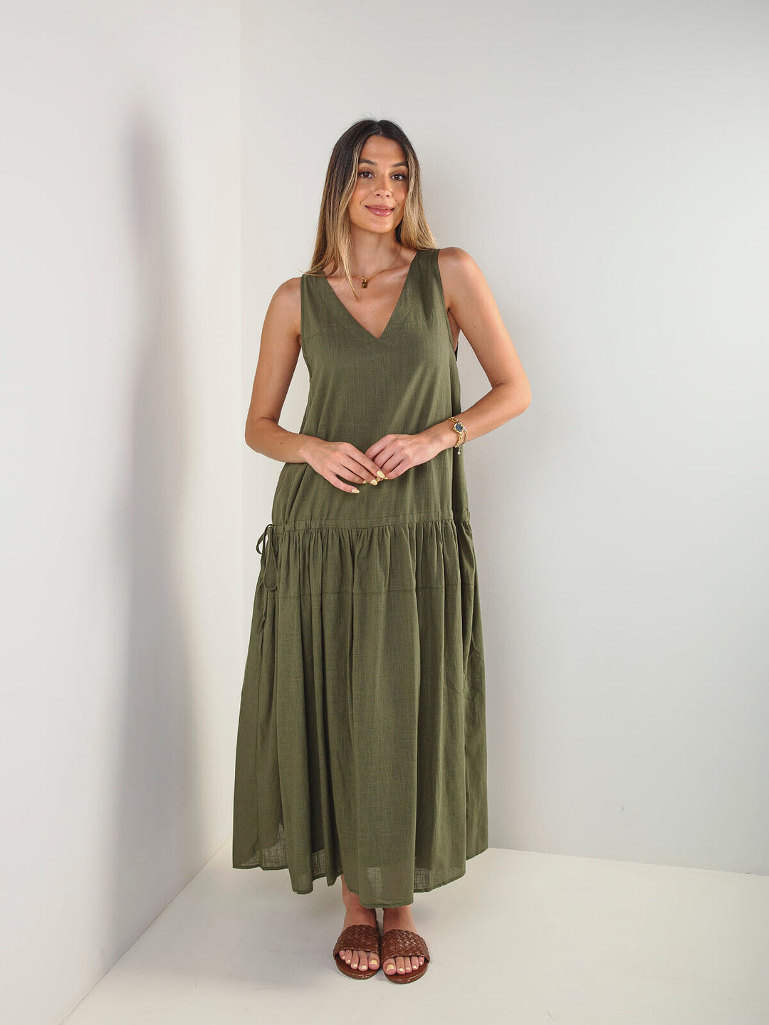 Vestido comprido em algodão com alças largas