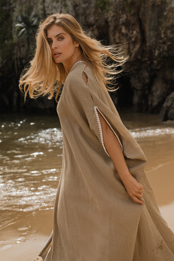 Mrs Tulum Tunic Clay/White